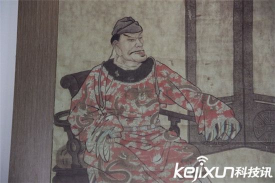 朱元璋下葬惊悚一幕：明孝陵竟传来马皇后半夜哭声